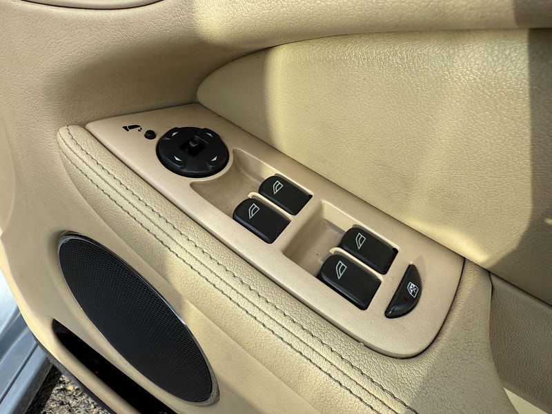 Jaguar X-TYPE 2.2D DPF S 4dr 4dr Automatic 2009