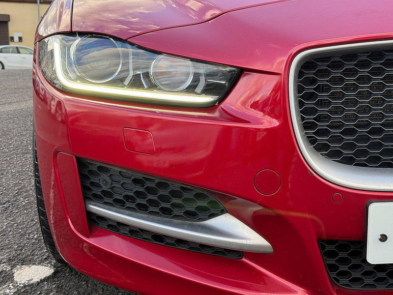 Jaguar XE 2.0d R-Sport Auto Euro 6 (s/s) 4dr 4dr Automatic 2017