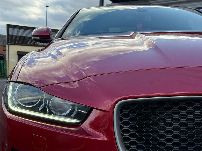 Jaguar XE 2.0d R-Sport Auto Euro 6 (s/s) 4dr 4dr Automatic 2017