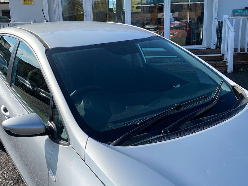 Kia Ceed 1.4 CRDi VR7 Euro 5 5dr 5dr Manual 2014