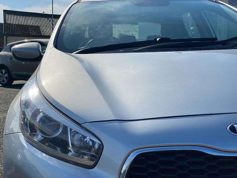 Kia Ceed 1.4 CRDi VR7 Euro 5 5dr 5dr Manual 2014