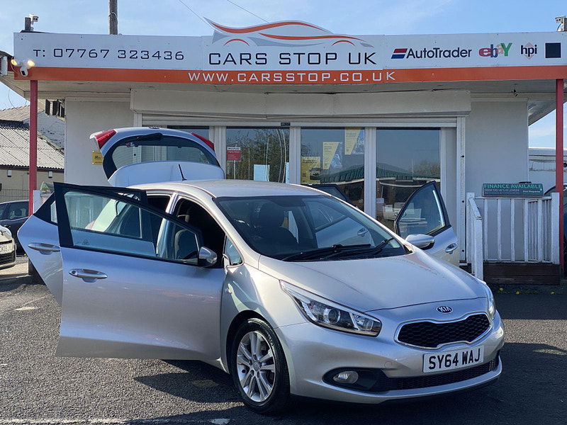 Kia Ceed 1.4 CRDi VR7 Euro 5 5dr 5dr Manual 2014