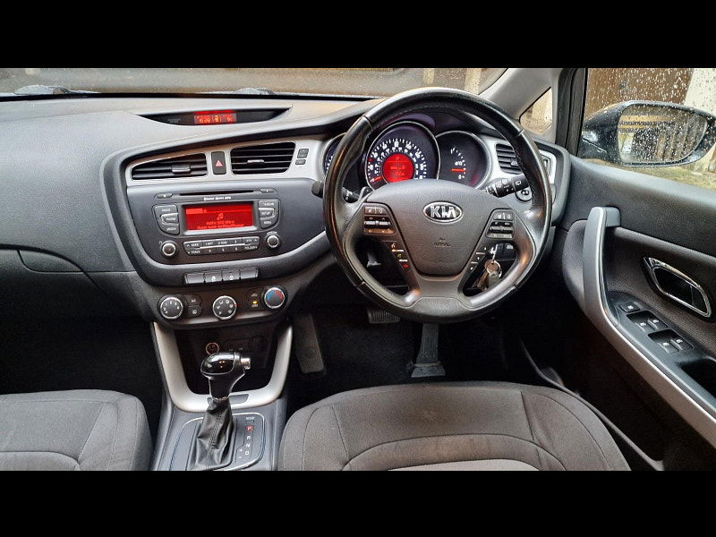 Kia Ceed 1.6 CRDi 2 Sportswagon Auto Euro 5 5dr 5dr Automatic 2015