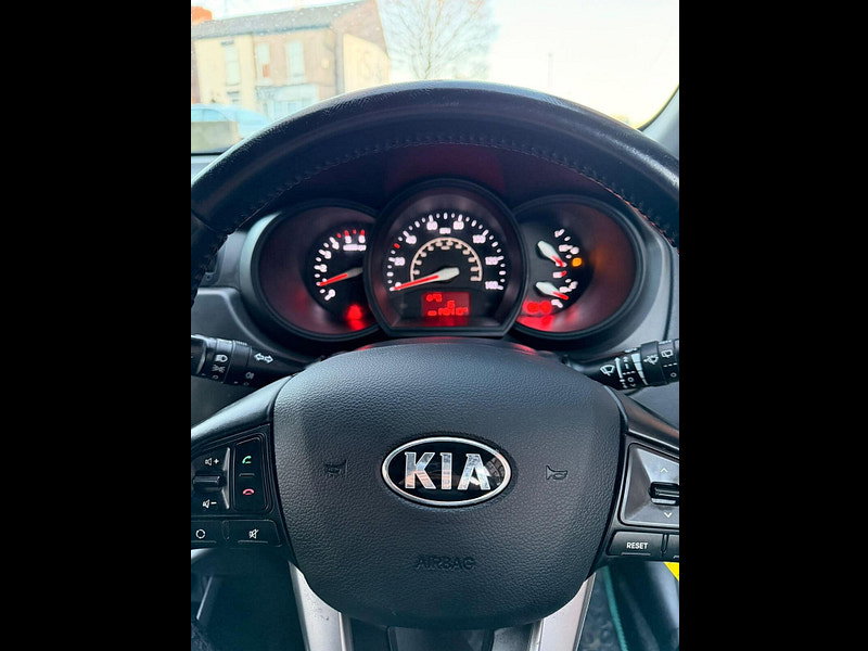 Kia Rio 1.1 CRDi EcoDynamics VR7 Euro 5 (s/s) 5dr 5dr Manual 2014