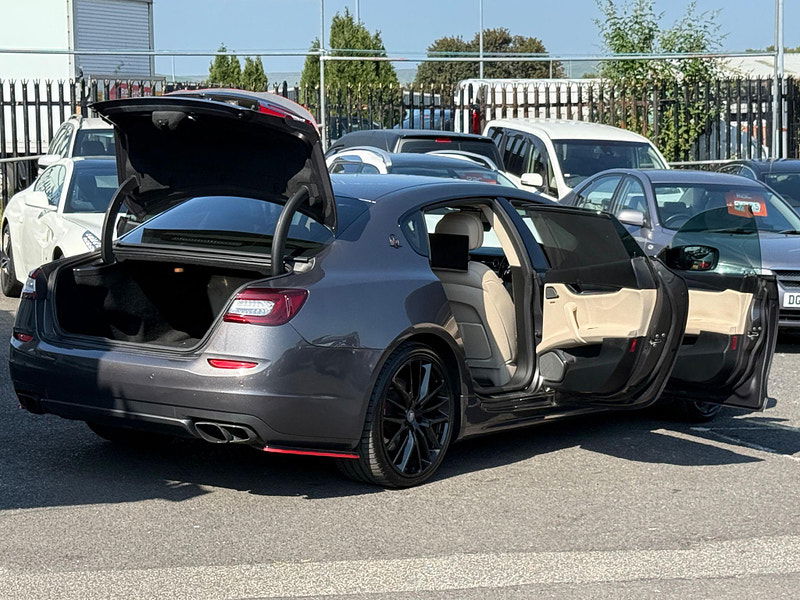 Maserati Quattroporte 3.8 V8 GTS ZF Euro 5 4dr 4dr Automatic 2015