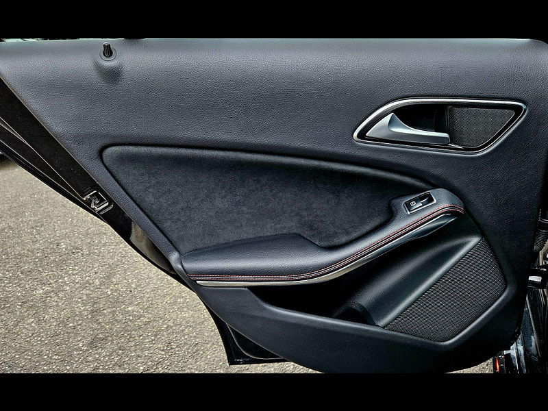 Mercedes-Benz A Class 1.6 A180 AMG Line (Premium) 7G-DCT Euro 6 (s/s) 5dr 5dr Automatic 2016