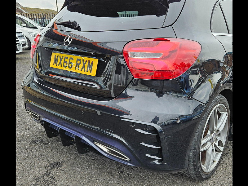 Mercedes-Benz A Class 1.6 A180 AMG Line (Premium) 7G-DCT Euro 6 (s/s) 5dr 5dr Automatic 2016