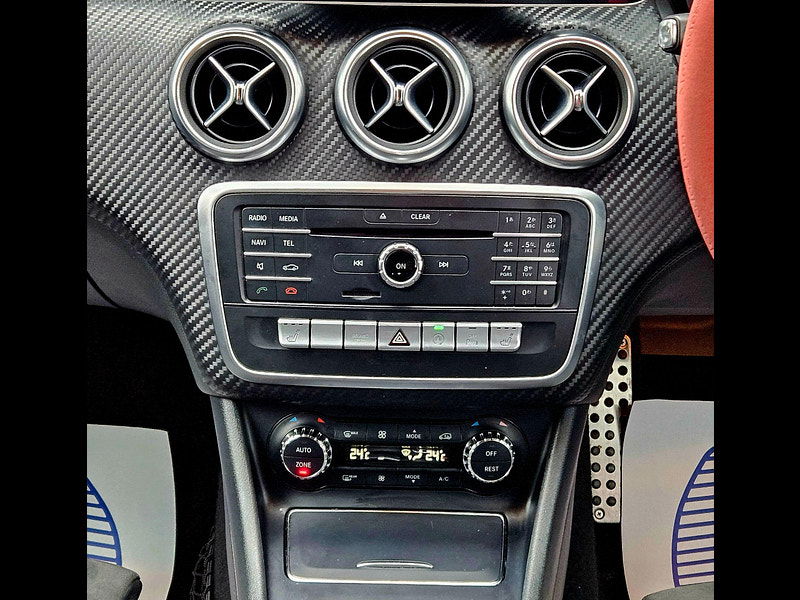 Mercedes-Benz A Class 1.6 A180 AMG Line (Premium) 7G-DCT Euro 6 (s/s) 5dr 5dr Automatic 2016