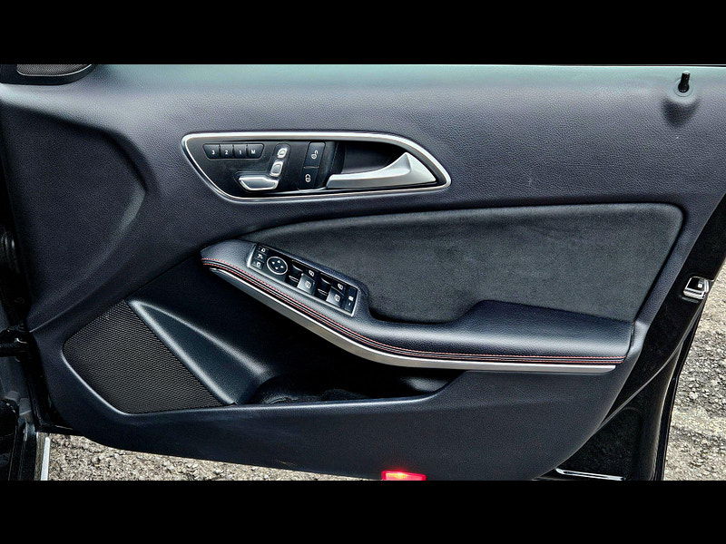 Mercedes-Benz A Class 1.6 A180 AMG Line (Premium) 7G-DCT Euro 6 (s/s) 5dr 5dr Automatic 2016