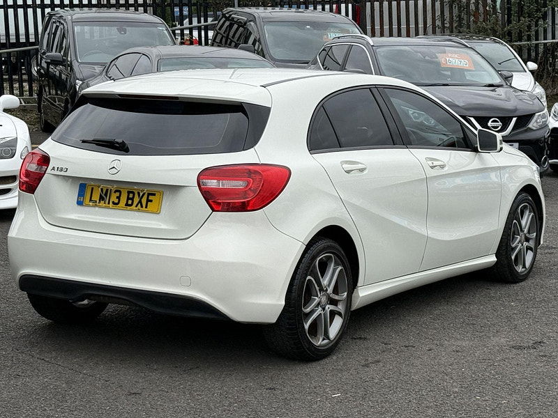 Mercedes-Benz A Class 1.6 A180 BlueEfficiency Euro 6 (s/s) 5dr 5dr Manual 2013