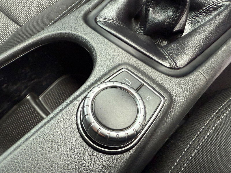 Mercedes-Benz A Class 1.6 A180 BlueEfficiency Euro 6 (s/s) 5dr 5dr Manual 2013