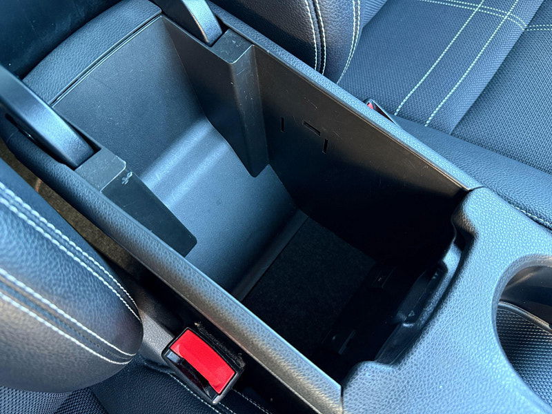 Mercedes-Benz A Class 1.6 A200 BlueEfficiency Sport 7G-DCT Euro 6 (s/s) 5dr 5dr Automatic 2013