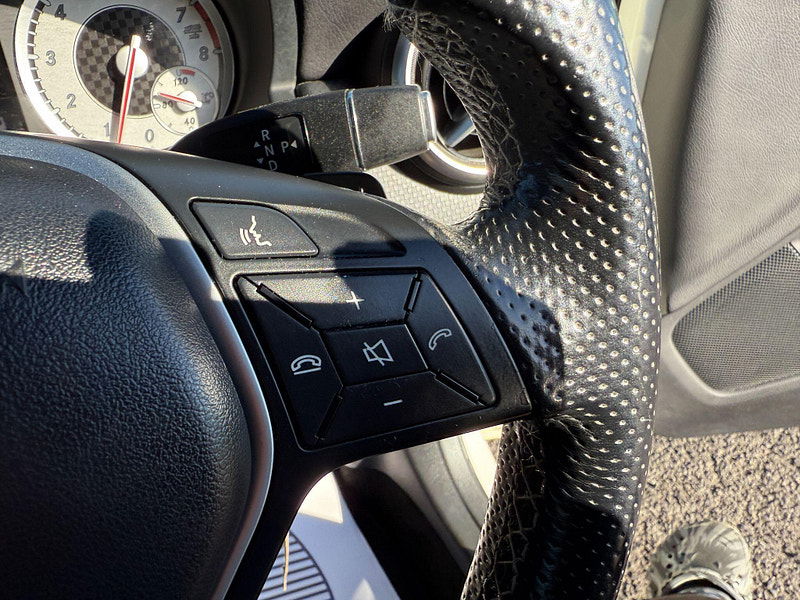 Mercedes-Benz A Class 1.6 A200 BlueEfficiency Sport 7G-DCT Euro 6 (s/s) 5dr 5dr Automatic 2013