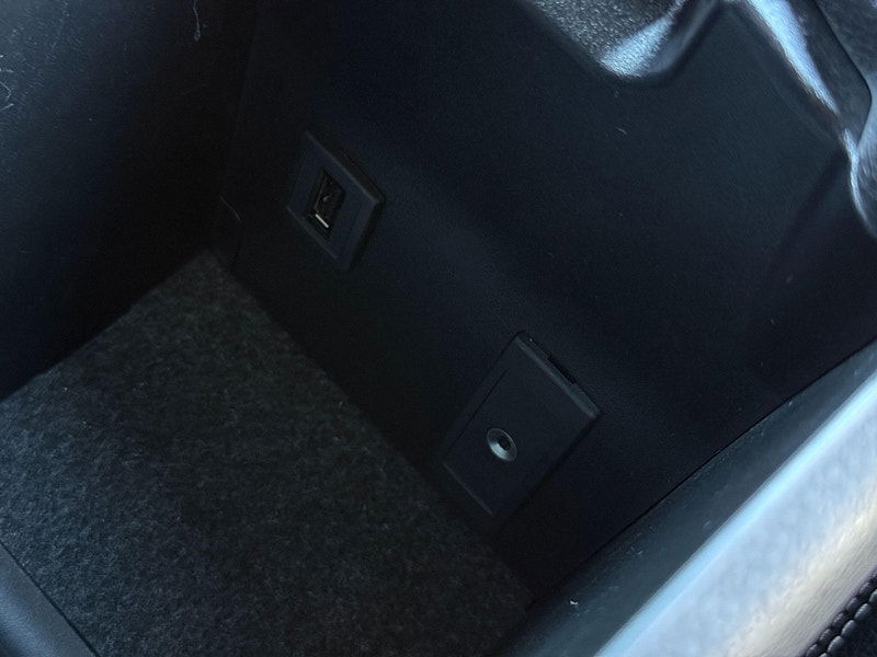 Mercedes-Benz A Class 1.6 A200 BlueEfficiency Sport 7G-DCT Euro 6 (s/s) 5dr 5dr Automatic 2013