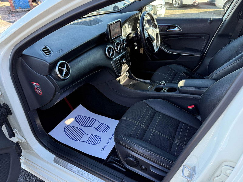 Mercedes-Benz A Class 1.6 A200 BlueEfficiency Sport 7G-DCT Euro 6 (s/s) 5dr 5dr Automatic 2013