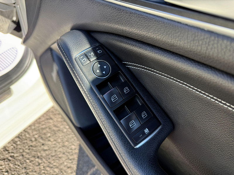 Mercedes-Benz A Class 1.6 A200 BlueEfficiency Sport 7G-DCT Euro 6 (s/s) 5dr 5dr Automatic 2013