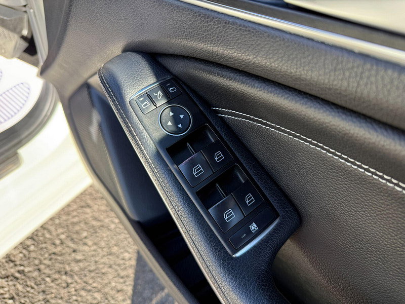 Mercedes-Benz A Class 1.6 A200 BlueEfficiency Sport 7G-DCT Euro 6 (s/s) 5dr 5dr Automatic 2013