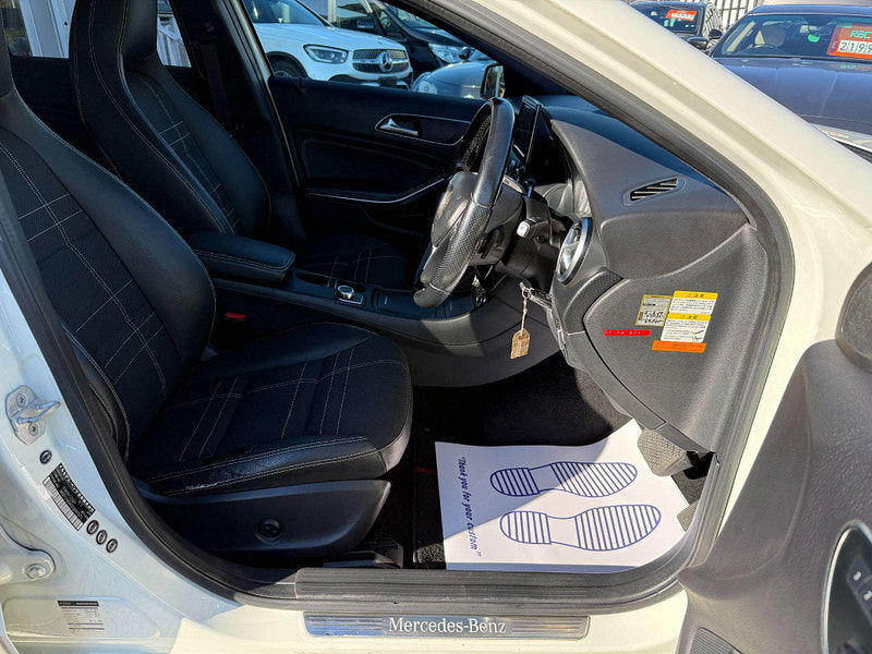 Mercedes-Benz A Class 1.6 A200 BlueEfficiency Sport 7G-DCT Euro 6 (s/s) 5dr 5dr Automatic 2013