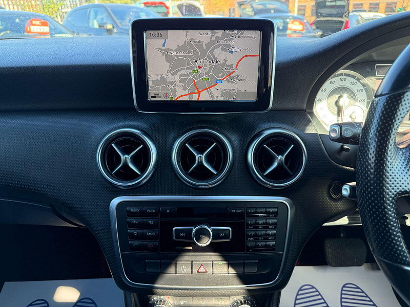 Mercedes-Benz A Class 1.6 A200 BlueEfficiency Sport 7G-DCT Euro 6 (s/s) 5dr 5dr Automatic 2013