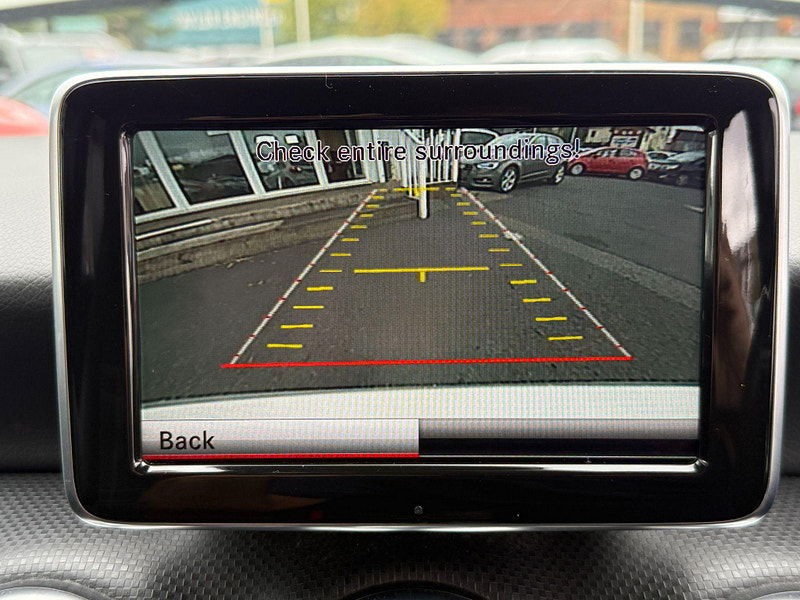 Mercedes-Benz A Class 1.6 A200 BlueEfficiency Sport 7G-DCT Euro 6 (s/s) 5dr 5dr Automatic 2013