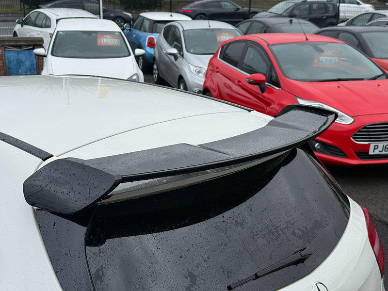 Mercedes-Benz A Class 1.6 A200 BlueEfficiency Sport 7G-DCT Euro 6 (s/s) 5dr 5dr Automatic 2013