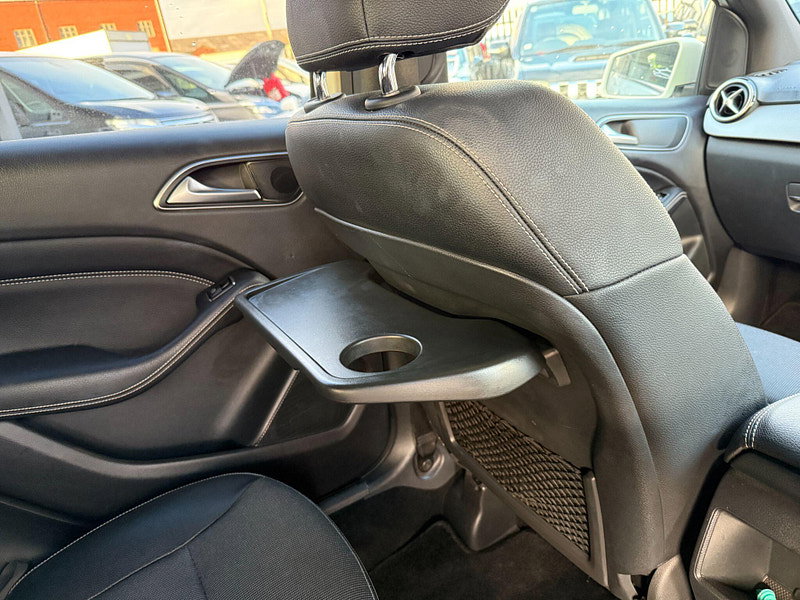 Mercedes-Benz B Class 1.6 B180 Exclusive Edition (Plus) 7G-DCT Euro 6 (s/s) 5dr 5dr Automatic 2018