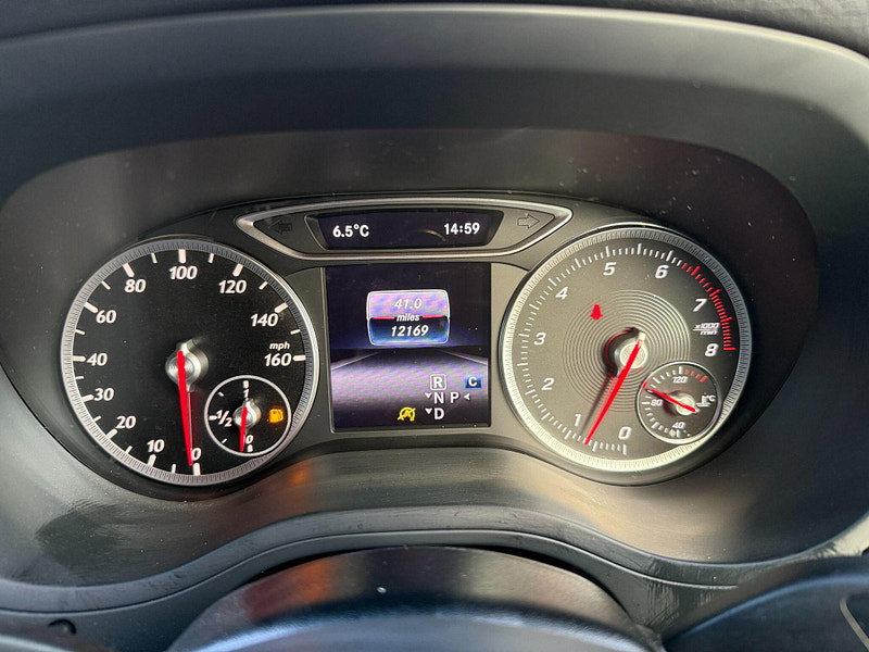 Mercedes-Benz B Class 1.6 B180 Exclusive Edition (Plus) 7G-DCT Euro 6 (s/s) 5dr 5dr Automatic 2018