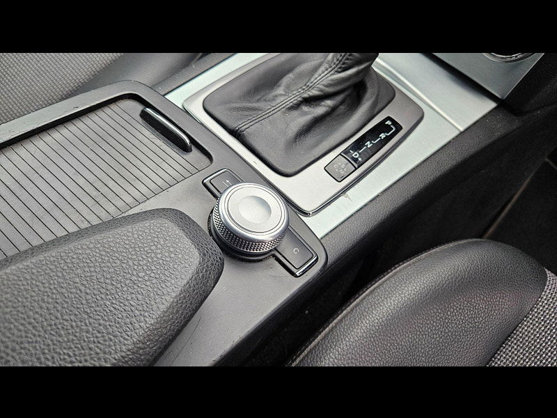 Mercedes-Benz C Class 1.6 C180K BlueEfficiency Sport Auto Euro 4 5dr 5dr Automatic 2009