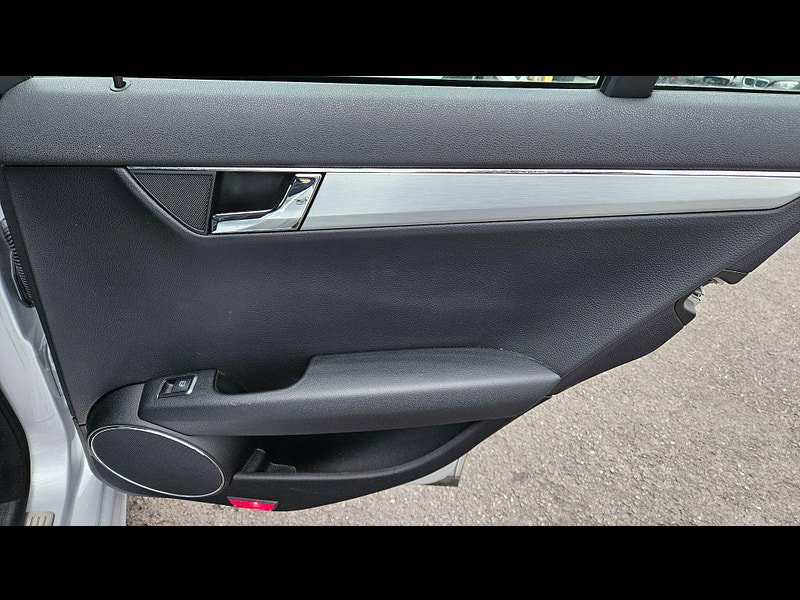 Mercedes-Benz C Class 1.6 C180K BlueEfficiency Sport Auto Euro 4 5dr 5dr Automatic 2009
