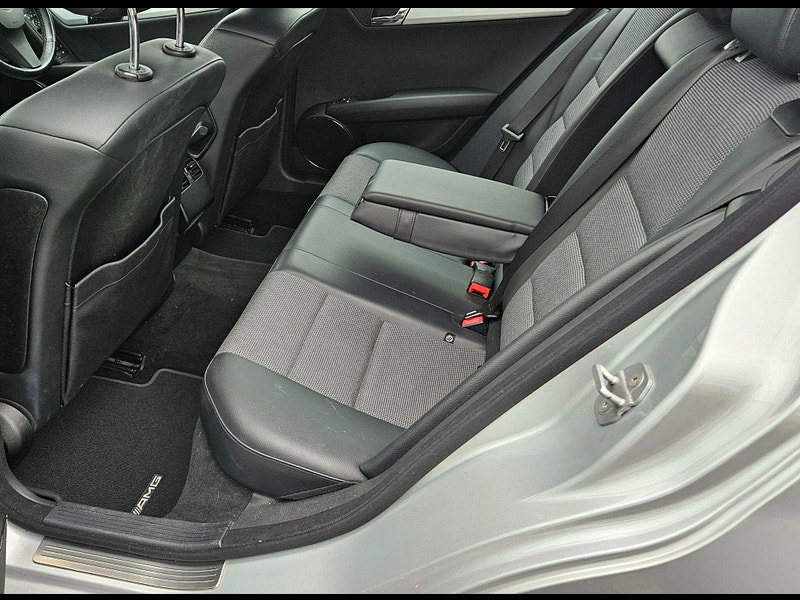 Mercedes-Benz C Class 1.6 C180K BlueEfficiency Sport Auto Euro 4 5dr 5dr Automatic 2009