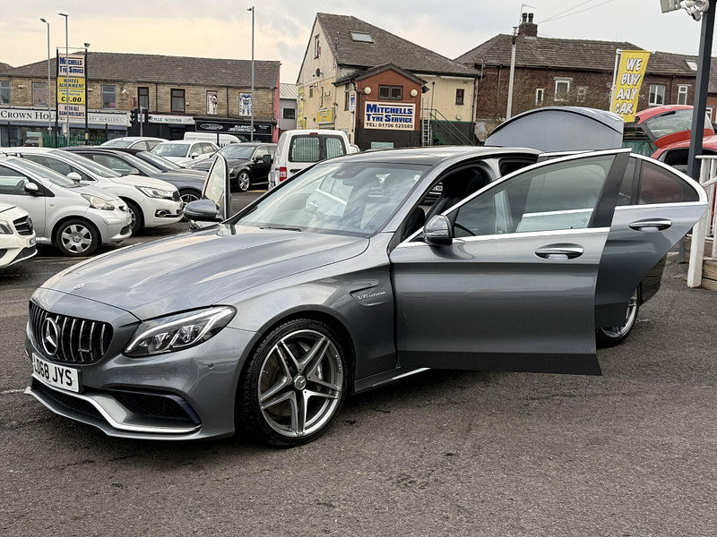 Mercedes-Benz C Class 4.0 C63 V8 BiTurbo AMG (Premium) SpdS MCT Euro 6 (s/s) 4dr 4dr Automatic 2018
