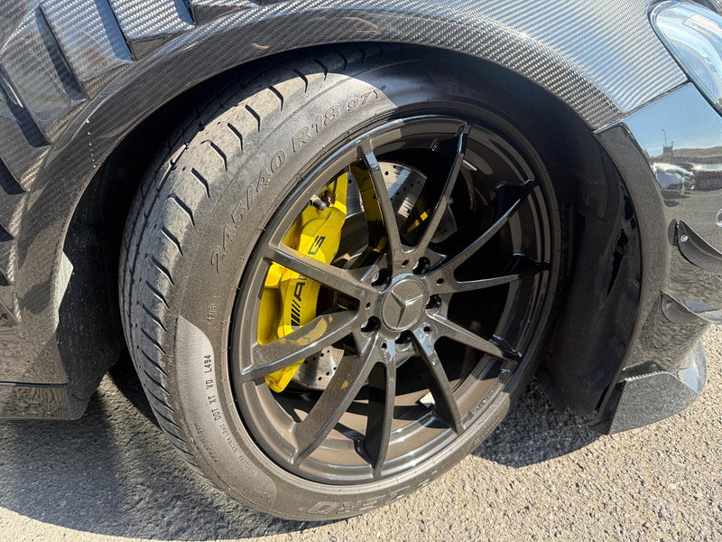 Mercedes-Benz C Class 4.0 C63 V8 BiTurbo AMG (Premium) SpdS MCT Euro 6 (s/s) 4dr 4dr Automatic 2015