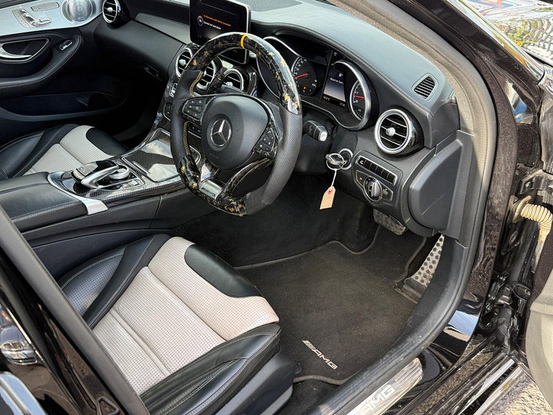 Mercedes-Benz C Class 4.0 C63 V8 BiTurbo AMG (Premium) SpdS MCT Euro 6 (s/s) 4dr 4dr Automatic 2015