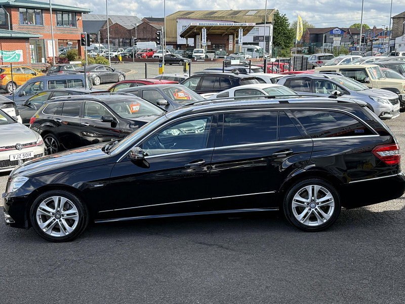 Mercedes-Benz E Class 3.0 E350 CDI V6 BlueEfficiency Avantgarde Estate 5dr Diesel G-Tronic+ Euro 5 (s/s) (265 ps) 5dr Automatic 2011