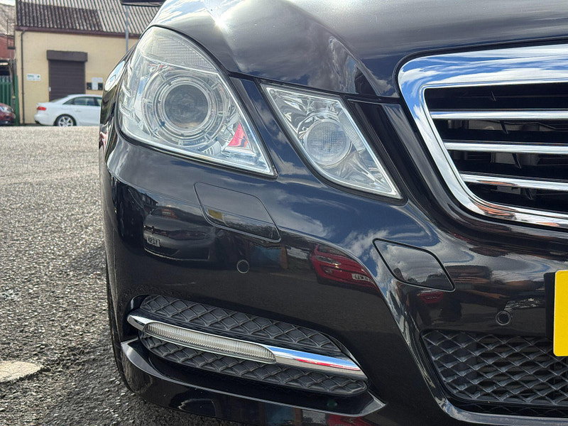 Mercedes-Benz E Class 3.0 E350 CDI V6 BlueEfficiency Avantgarde Estate 5dr Diesel G-Tronic+ Euro 5 (s/s) (265 ps) 5dr Automatic 2011