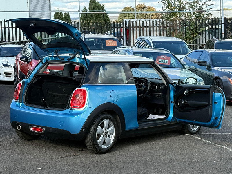 MINI Hatch 1.5 Cooper Euro 6 (s/s) 3dr 3dr Manual 2014