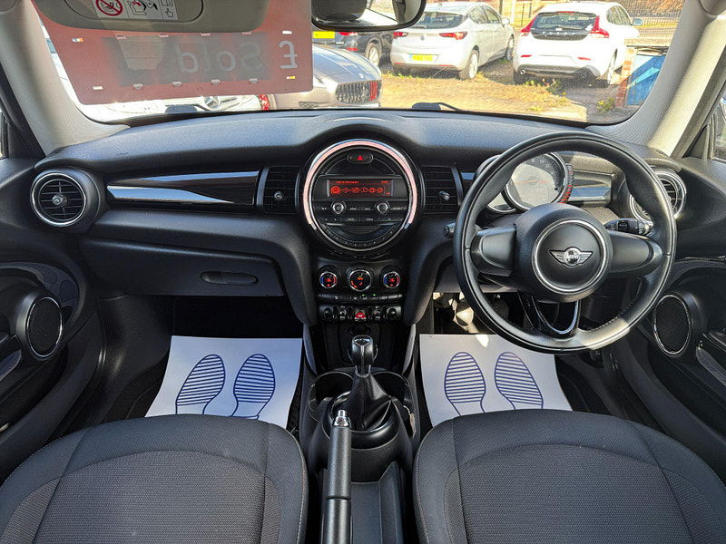 MINI Hatch 1.5 Cooper Euro 6 (s/s) 3dr 3dr Manual 2014