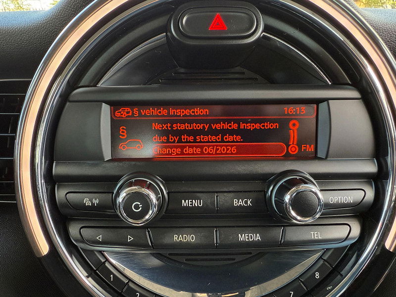 MINI Hatch 1.5 Cooper Euro 6 (s/s) 3dr 3dr Manual 2014