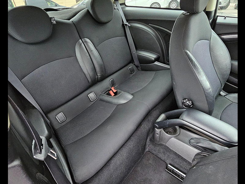 MINI Hatch 2.0 Cooper SD Auto Euro 5 3dr 3dr Automatic 2011