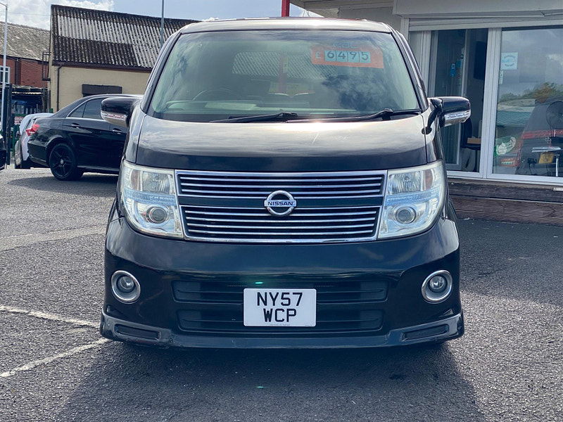 Nissan Elgrand  0dr  2024