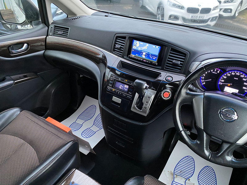 Nissan Elgrand E52 2.5 HIGHWAY STAR AUTOMATIC 7 SEATER 0dr  2024