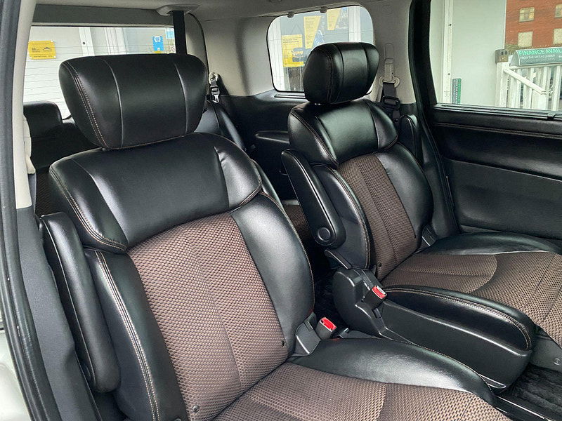 Nissan Elgrand E52 2.5 HIGHWAY STAR AUTOMATIC 7 SEATER 0dr  2024