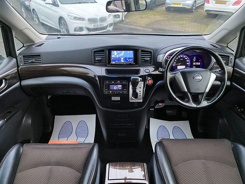 Nissan Elgrand E52 2.5 HIGHWAY STAR AUTOMATIC 7 SEATER 0dr  2024