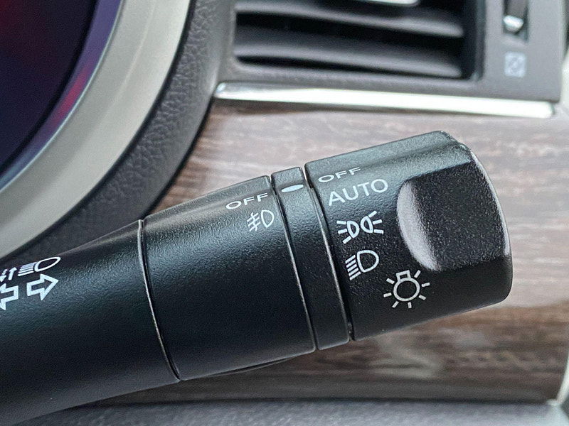 Nissan Elgrand E52 2.5 HIGHWAY STAR AUTOMATIC 7 SEATER 0dr  2024