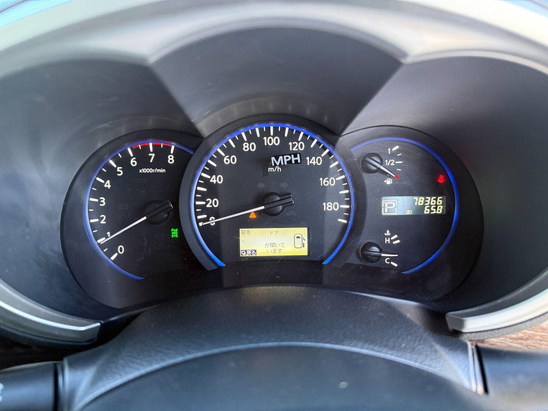 Nissan Elgrand E52 HIGHWAY STAR 2.5 - 7 SEATS 5dr Automatic 2013