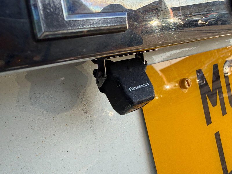 Nissan Elgrand E52 HIGHWAY STAR 2.5 - 7 SEATS 5dr Automatic 2013