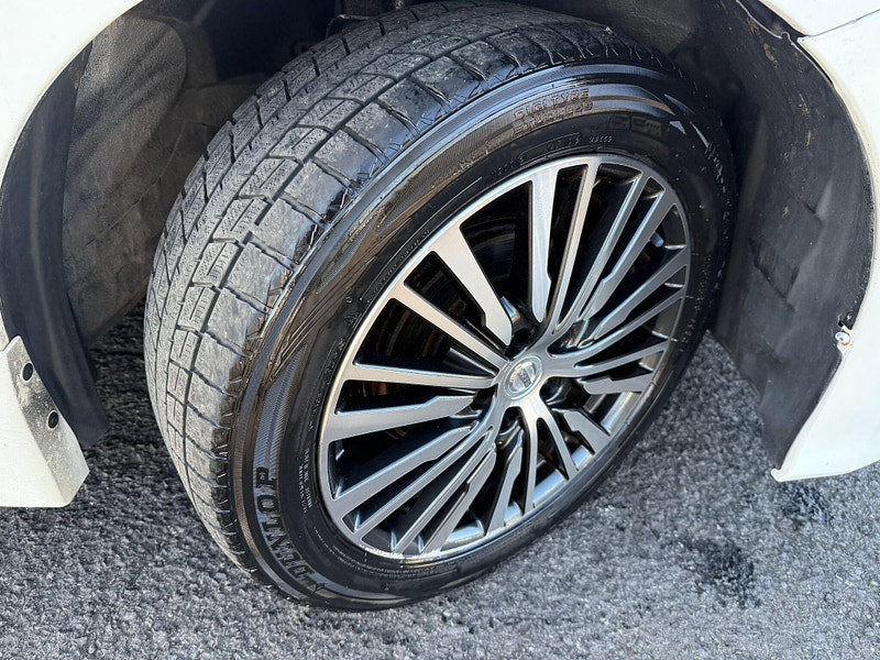 Nissan Elgrand E52 HIGHWAY STAR 2.5 - 7 SEATS 5dr Automatic 2013