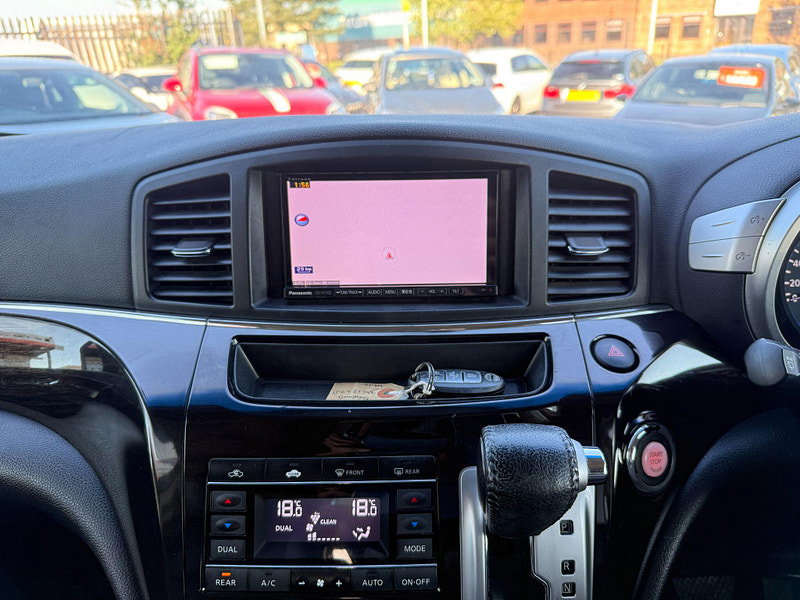 Nissan Elgrand E52 HIGHWAY STAR 2.5 - 7 SEATS 5dr Automatic 2013