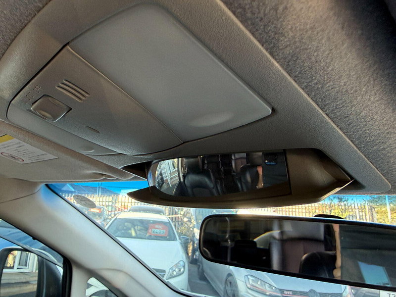 Nissan Elgrand E52 HIGHWAY STAR 2.5 - 7 SEATS 5dr Automatic 2013