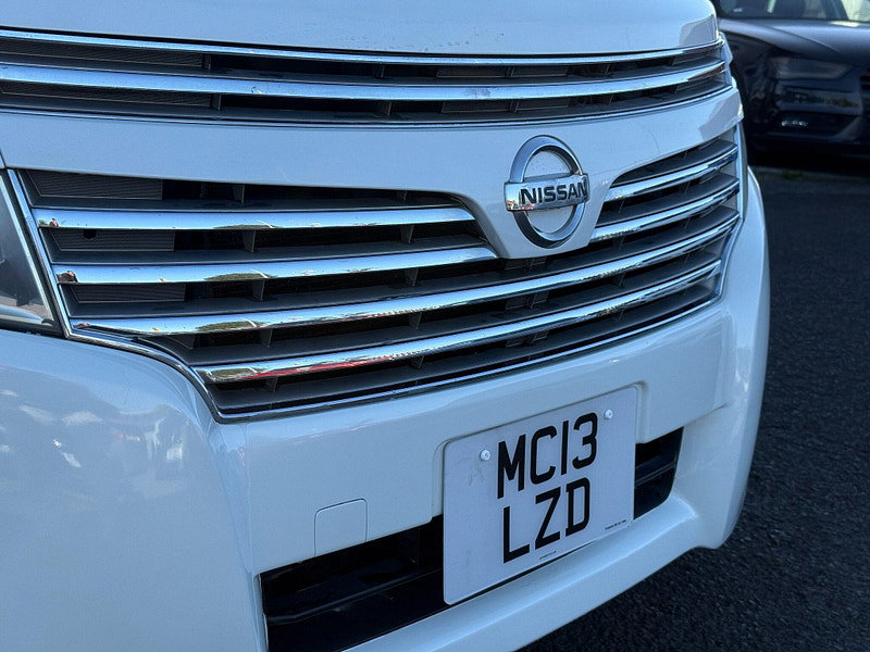 Nissan Elgrand E52 HIGHWAY STAR 2.5 - 7 SEATS 5dr Automatic 2013